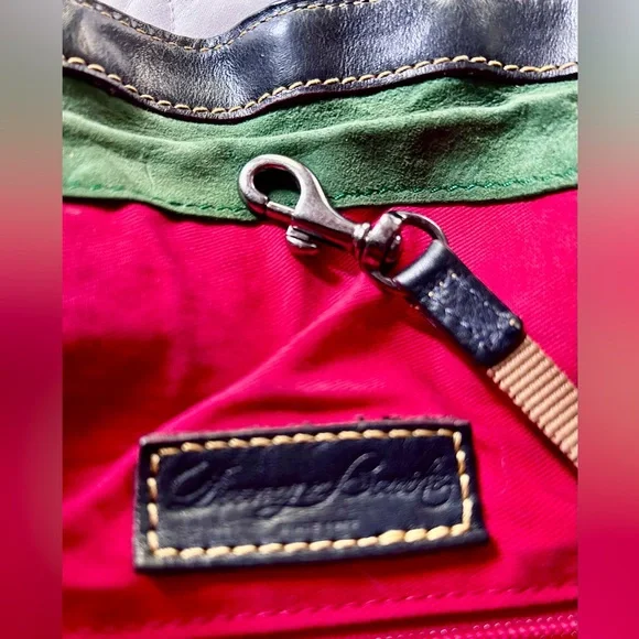 DOONEY & BOURKE FLORENTINE BLACK LEATHER SHOULDER BAG Sleek polished leather - Picture 11 of 16